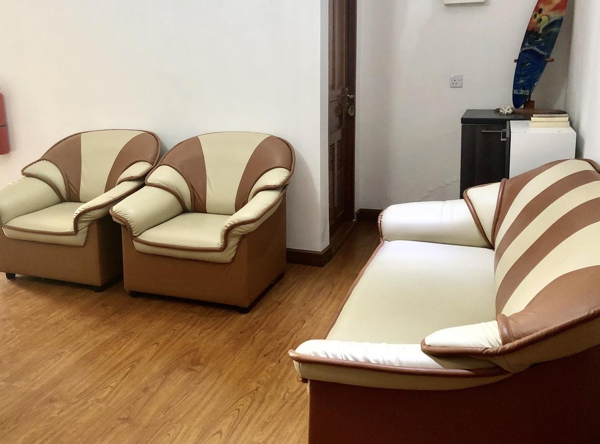 Holiday Mathiveri Inn Εξωτερικό φωτογραφία
