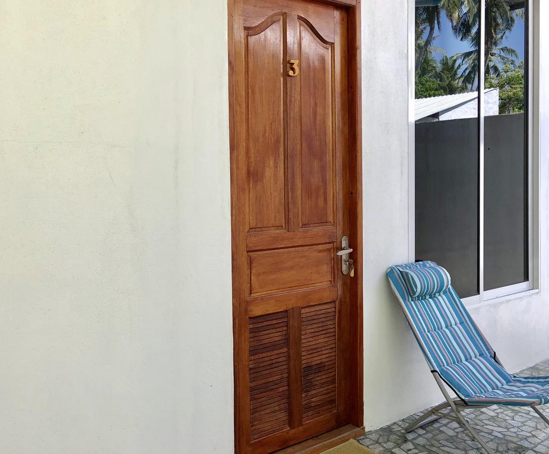 Holiday Mathiveri Inn Εξωτερικό φωτογραφία